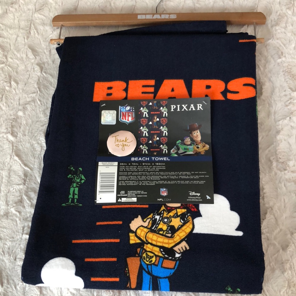 NFL x Pixar TOY STORY Chicago Bears Beach Towel